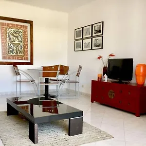 House Quarteira